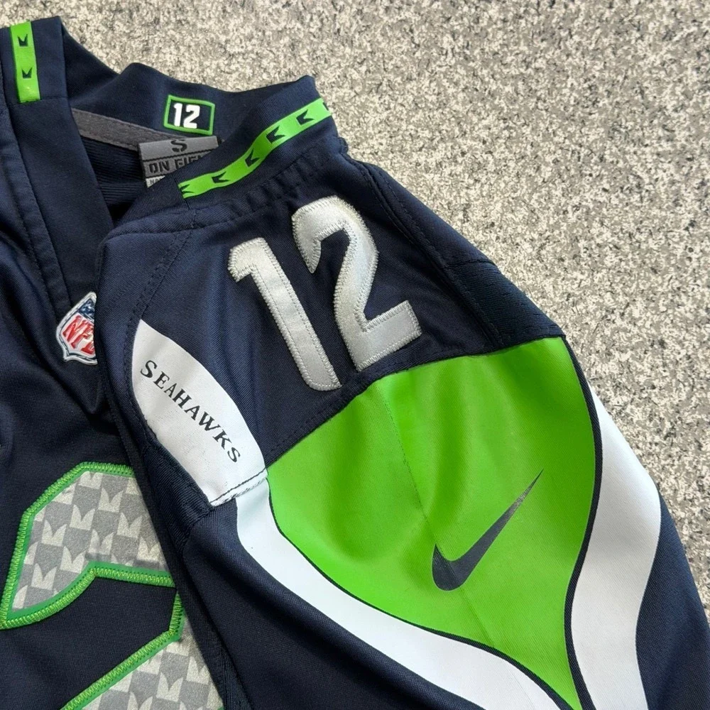 Nike Seattle Seahawks Jersey Boys Kids Small NFL On Field 12th Man Fan